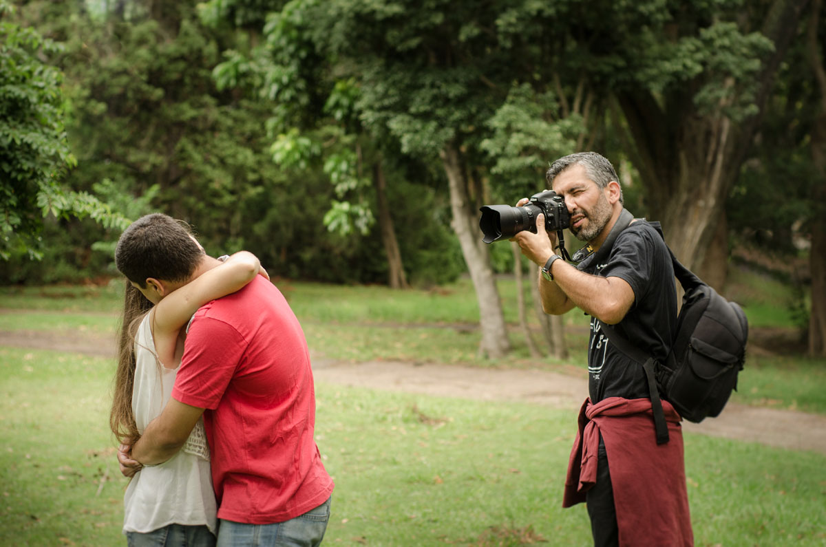 Imagen 2 de Eduardo Tacoronte trabajando